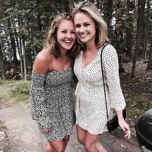 Meet your Posher, Paige